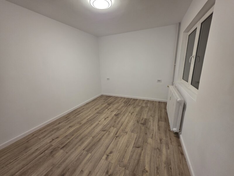 Baba Novac intersectie Campia Libertatii, 5 minute parc IOR, centrala.