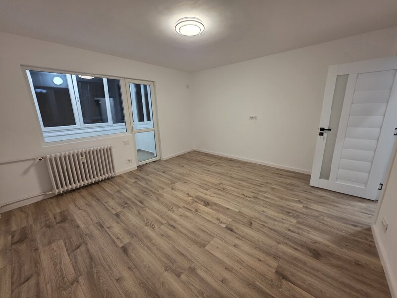 Baba Novac intersectie Campia Libertatii, 5 minute parc IOR, centrala.